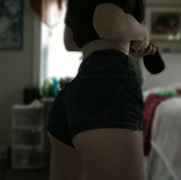 Jean Booty Shorts - Picture 2 of 2